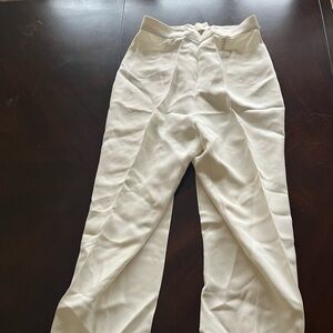 DKNY white trouser pants size S. amazing condition matching blazer posted